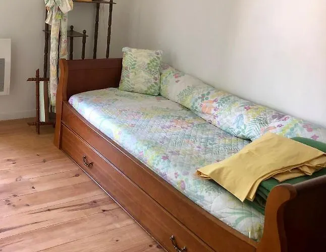 L'abbaye Du Chateau Du Vallier * Langoiran